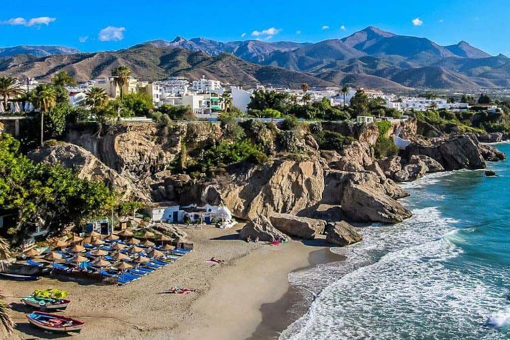 Sunny Afternoons Calaceite Torrox Bagian luar foto
